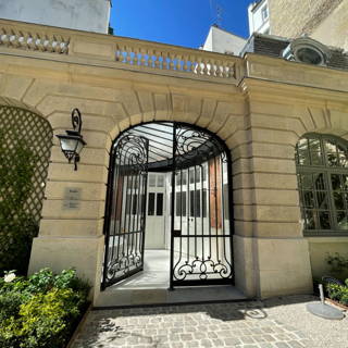 Bureau privé 430 m² 40 postes Coworking Rue de Martignac Paris 75007 - photo 22