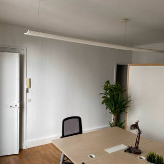 Bureau privé 48 m² 10 postes Location bureau Rue du Chevalier de Saint-George Paris 75008 - photo 11