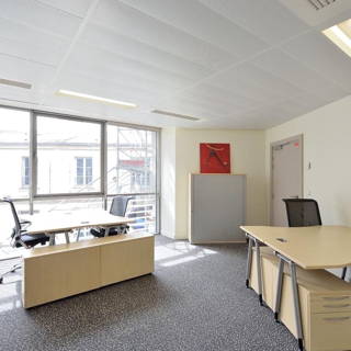 Bureau privé 116 m² 29 postes Coworking Rue de Londres Paris 75009 - photo 18