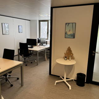Bureau privé 40 m² 8 postes Coworking Rue de Villiers Neuilly-sur-Seine 92200 - photo 3