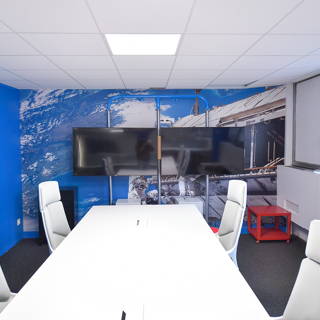 Espace indépendant 250 m² 34 postes Coworking Rue Barbès Montrouge 92120 - photo 2