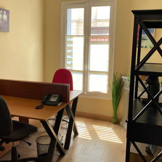 Bureau privé 13 m² 2 postes Location bureau Rue Carnot Boulogne-Billancourt 92100 - photo 1