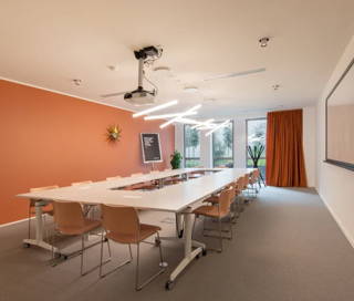 Bureau privé 100 m² 25 postes Coworking Rue d'Armagnac Bordeaux 33800 - photo 1