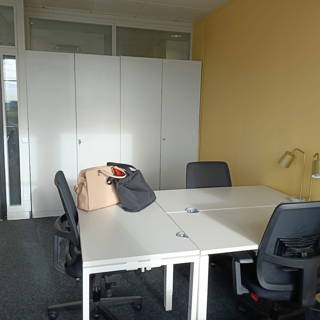 Bureau privé 12 m² 3 postes Coworking Avenue de l'Europe Schiltigheim 67300 - photo 8